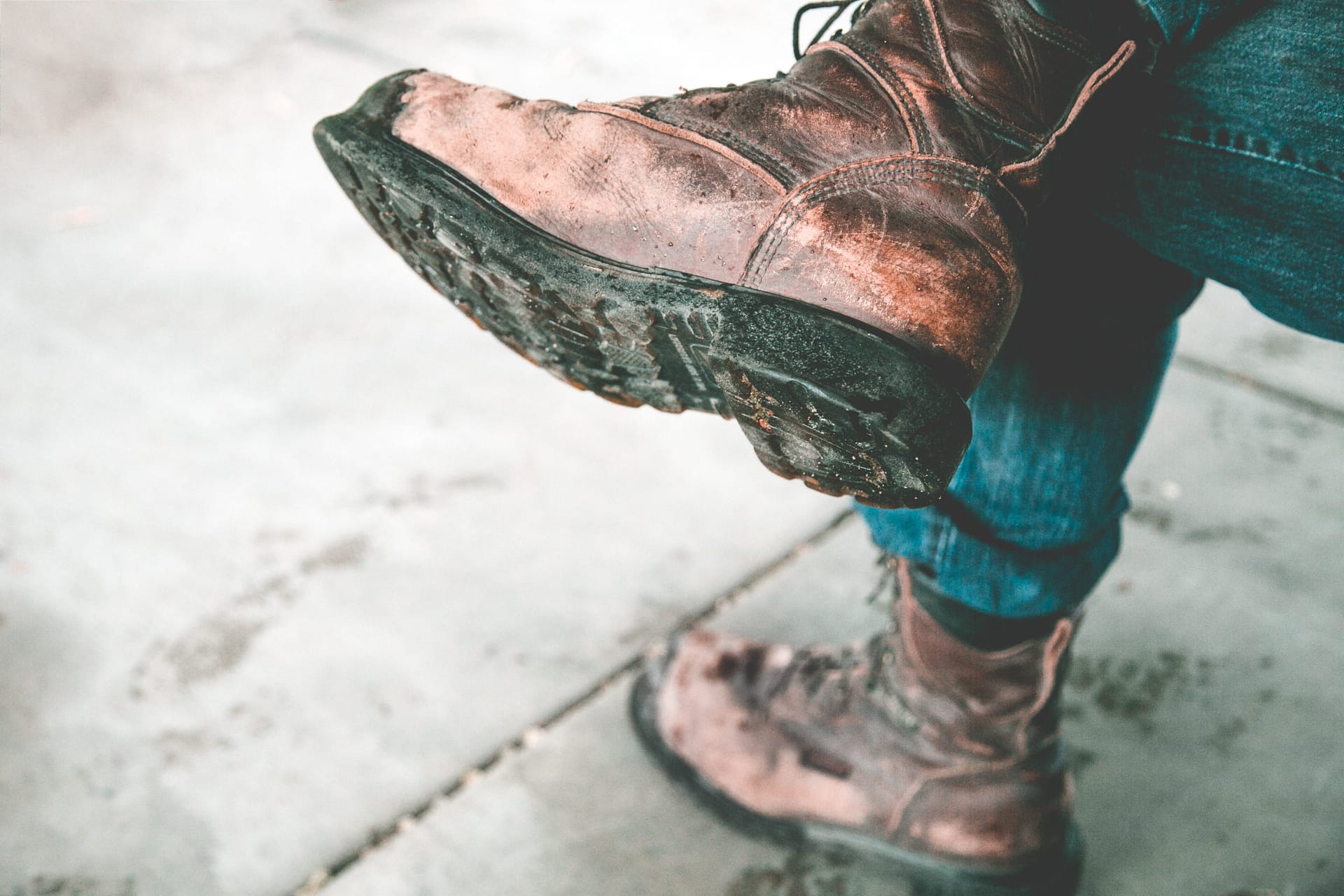 You Don’t Have to Ruin Your Insulation (or Your Boots) to Know How Much Moisture It Contains